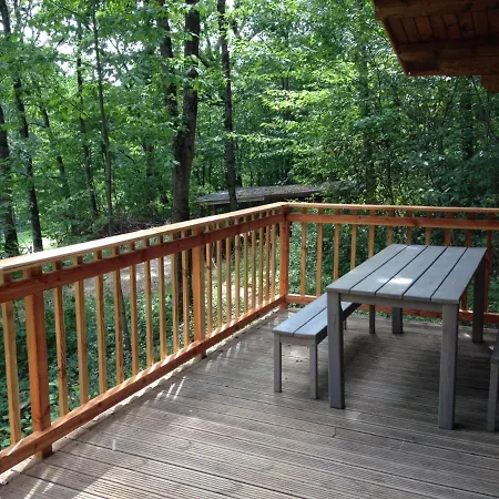 & Mayari キャンプ場 Escosse