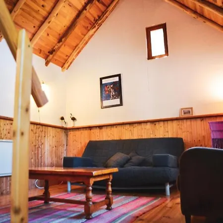 キャンプ場 & Mayari Escosse