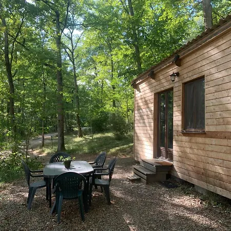 & Mayari キャンプ場 3*