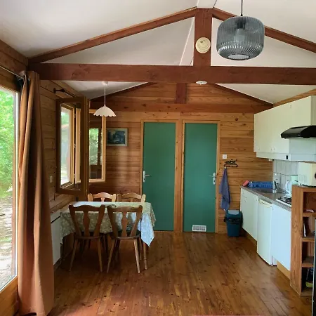 & Mayari キャンプ場