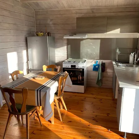 キャンプ場 & Mayari 3*