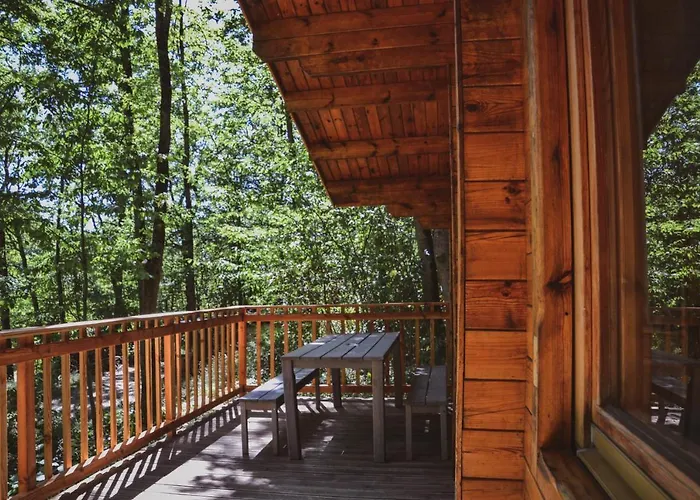 مكان تخييم & Mayari Escosse