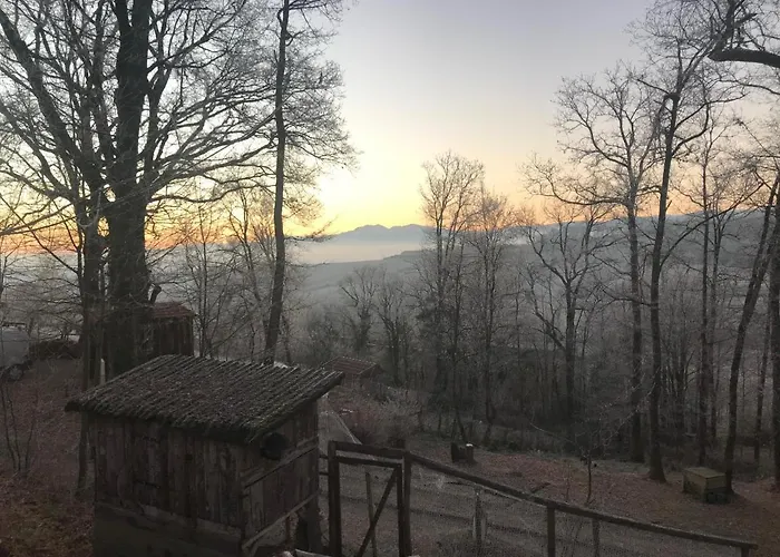 مكان تخييم & Mayari