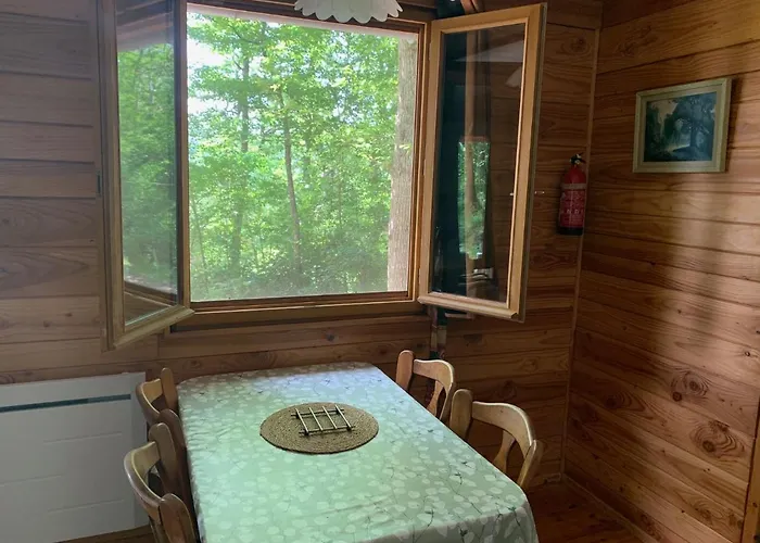 & Mayari مكان تخييم 3*