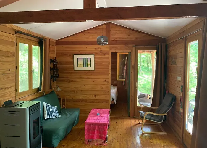 & Mayari مكان تخييم Escosse