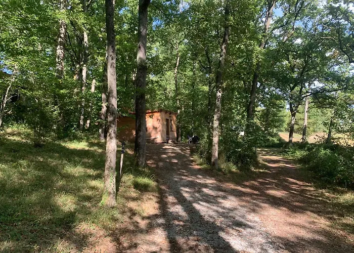 & Mayari مكان تخييم Escosse