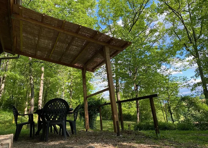 & Mayari مكان تخييم